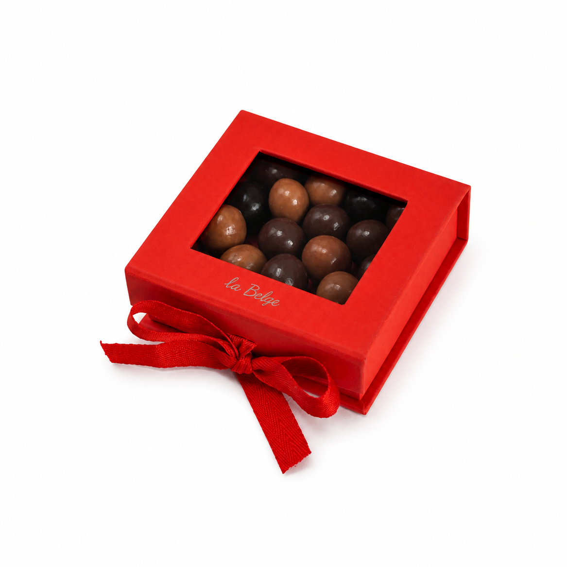 Closed hazelnut caramel and chocolate favor box by La Belge